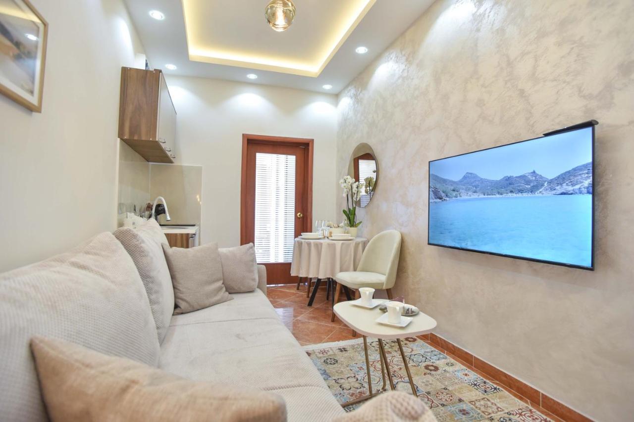 Beach House Petrovac エクステリア 写真